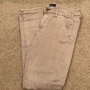 American Eagle khaki pants. Like new.